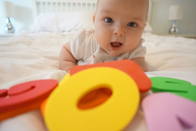 Bayi sudah belajar bahasa sejak dini