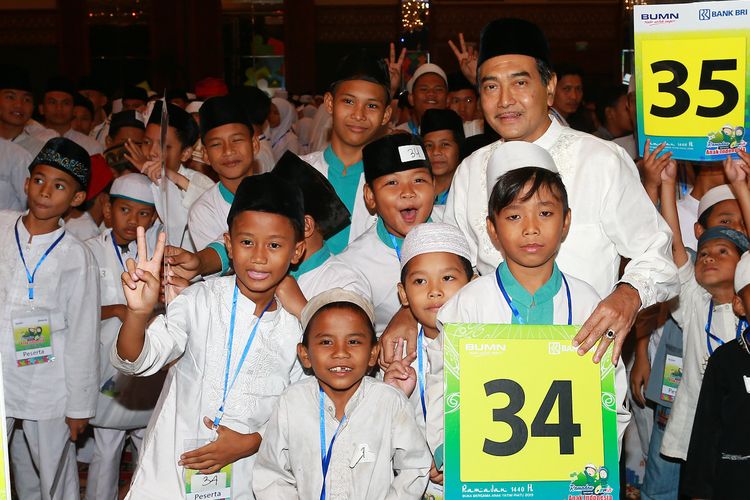 Bank BRI mengadakan kegiatan berbuka bersama 3.500 anak yatim di Jakarta Convention Center, Senin (20/05/2019). 