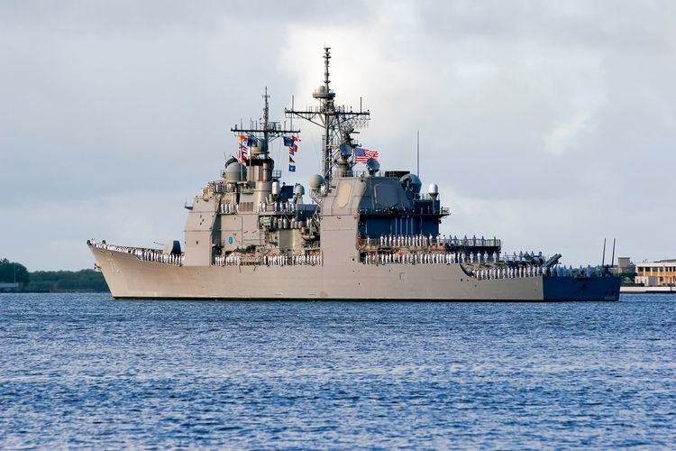 Kapal perang Amerika Serikat (AS) jenis penjelajah berkekuatan rudal pandu, USS Lake Erie.