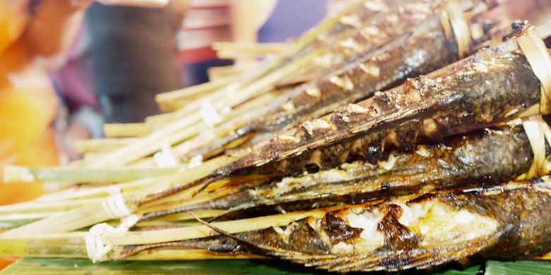 Ikan bakar di Night Market, Luang Prabang, Laos.