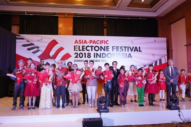 Bertempat di Tiara Room, Hotel Crown Jakarta, APEF 2018 berlangsung Minggu Malam (14/10/2018) mulai pukul 15.00 hingga 19.00 WIB , para juri yang terdiri dari Naoko Hirota, Widya Kristianti dan Yasuaki Inomoto akhirnya mendapuk pemenang Asia-Pacific Electone Festival 2018.