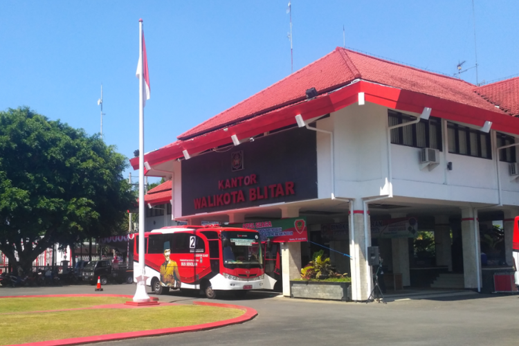 Balai Kota Blitar, Jawa Timur.