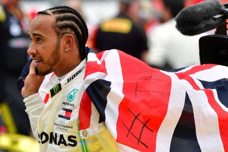 Lewis Hamilton menjuarai F1 GP Inggris, Minggu (14/7/2019). 