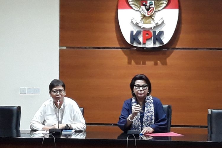 Wakil Ketua KPK Basaria Panjaitan dalam jumpa pers di Gedung KPK Jakarta, Jumat (27/7/2018).