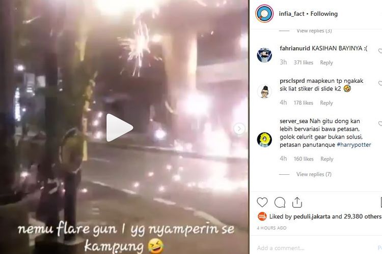 Tawuran di kawasan Jakarta Selatan yang viral di media sosial. 