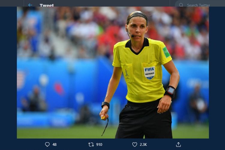 Stephanie Frappart ditujuk UEFA sebagai wasit Piala Super Eropa antara yang mempertemukan Liverpool dengan Chelsea. 