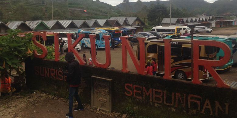 Bukit Sikunir, di Desa Sembungan, Kecamatan Kejajar, Kabupaten Wonosobo, Jawa Tengah, Selasa (20/3/2018).