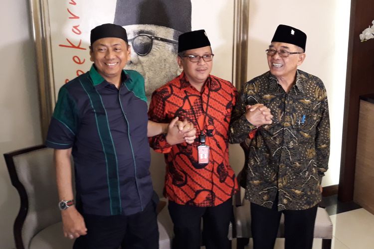 Kapitra Ampera dan Sekjen PDI Perjuangan Hasto Kristiyanto di Kantor DPP PDI Perjuangan, Jalan Diponegoro, Jakarta, Selasa (24/7/2018).