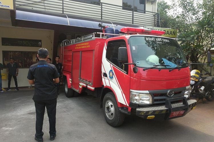 Mobil Damkar Suku Dinas Penanggulangan Kebakaran dan Penyelamatan Jakarta Utara yang dicuri orang pada Kamis (13/6/2019) pagi akhirnya ditemukan kembali.