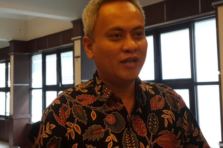 Juru Bicara MK, Nalom Kurniawan, saat mendampingi Ketua MK, Anwar Usman menghadiri Dies Natalis ke-56 Universitas Brawijaya, Kota Malang, Sabtu (5/1/2019).