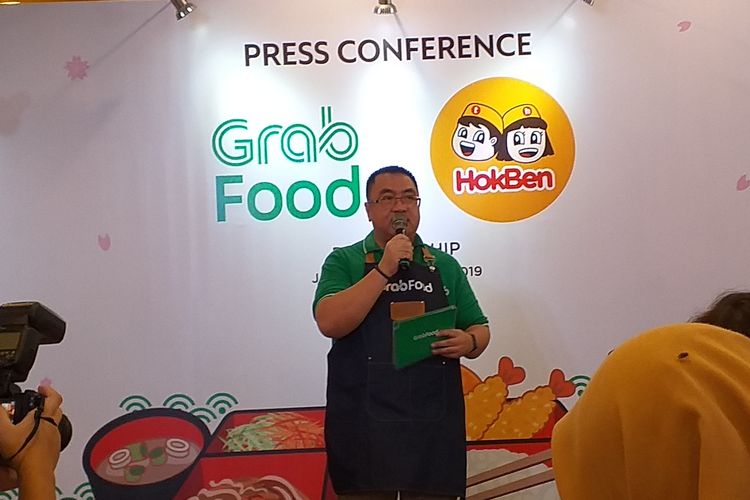 Marketing Director Grab Indonesia Mediko Azwar dalam kerja sama dengan Hokben dalam layanan pesan antar di Jakarta, Kamis (4/4/2019).