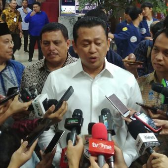 Ketua DPR Bambang Soesatyo di Komplek Parlemen, Senayan, Jakarta (19/3/2018).