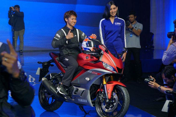 Yamaha memperkenalkan R25 dan R3 terbaru