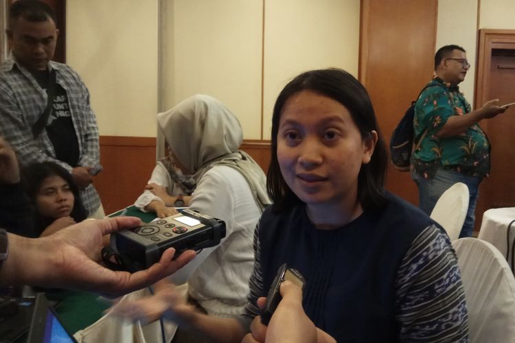 Koordinator Divisi Kampanye Indonesia Corruption Watch (ICW) Siti Juliantari mengungkapkan bahwa pihaknya bersama dengan sejumlah organisasi masyarakat sipil menemukan ada 49 kecurangan selama pemantauan implementasi program JKN selama Maret-Agustus 2017. Jakarta, Kamis (14/9/2017).
