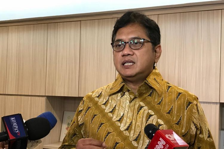 Wakil Ketua Umum PAN Viva Yoga Mauladi, di Kompleks Parlemen, Senayan, Jakarta, Rabu (25/7/2018).