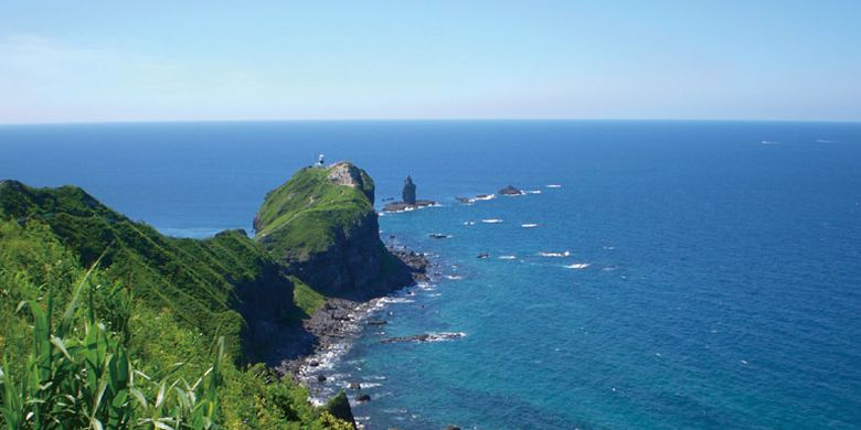 Semenanjung Kamui yang terletak di wilayah kepulaun Shakotan, barat laut Hokkaido, Jepang.