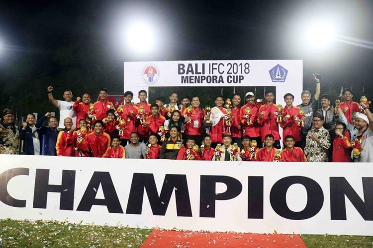 Tim Badung-Ragunan (Bara) FC akhirnya berhasil menjadi juara Bali International Football Championship (IFC) U-15 2018 setelah berhasil mengalahkan Timnas Pelajar U-15 Indonesia melalui drama adu penalti 5-4 (1-1) di Stadion Beji Mandala, Badung, Bali, Sabtu (8/12@/2018) malam.