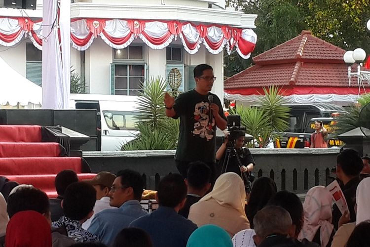 Jubir KPK Febri Diansyah dalam roadshow bus KPK jelajah negeri di Kota Malang, Jumat (6/9/2019)