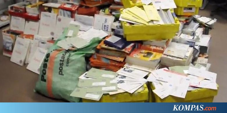 Timbun Lebih dari 500 Kilogram Surat, Tukang Pos Ditahan