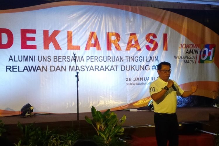 Kepala Staf Kepresidenan Moeldoko dalam acara deklarasi alumni UNS bersama perguruan tinggi lain, relawan dan masyarakat dukung #01 di Graha Wisata Niaga Solo, Jawa Tengah, Sabtu (26/1/2019).