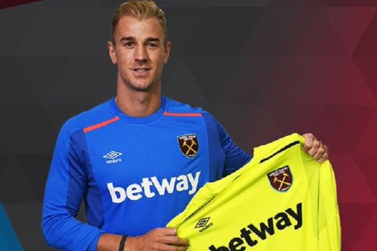 Joe Hart resmi bergabung menjadi pemain West Ham United dengan status pinjaman dari Manchester City, Selasa (18/7/2017)