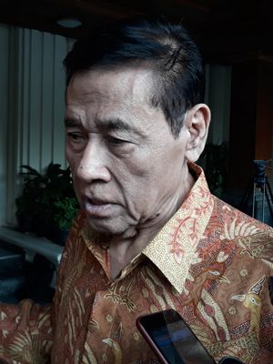 Mantan Menteri Hukum dan HAM, Muladi di Kantor Kemenko Polhukam, Jakarta, Selasa (5/6/2018).