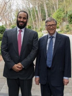 Pangeran Mohammed bin Salman (kiri) dan Bill Gates (kanan). ( Al Arabiya)