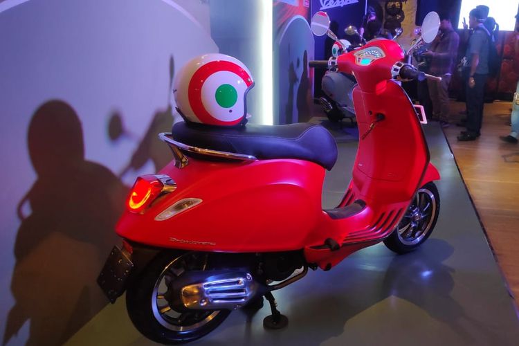 PT Piaggio Indonesia memperkenalkan Vespa Primavera S dan Sprint S terbaru. Keduanya mendapatkan beberapa fitur baru untuk penggemar Vespa di Indonesia