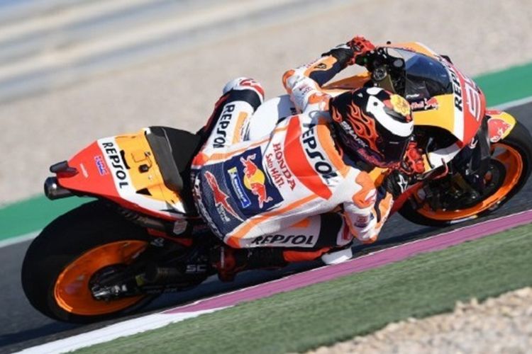 Pebalap Repsol Honda, Jorge Lorenzo, menjalani latihan bebas di Sirkuit Losail pada MotoGP Qatar, 8 Maret 2019. 