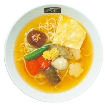 Kyoto Udon dengan harga 1.200 yen