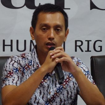 Direktur Imparsial Al Araf dalam diskusi di Kantor Imparsial, Tebet, Jakarta Selatan, Kamis (18/1/2018).
