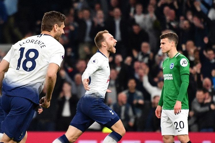 Christian Eriksen merayakan golnya pada laga Tottenham vs Brighton & Hove Albion dalam lanjutan Liga Inggris di Stadion Tottenham Hotspur, 23 April 2019. 