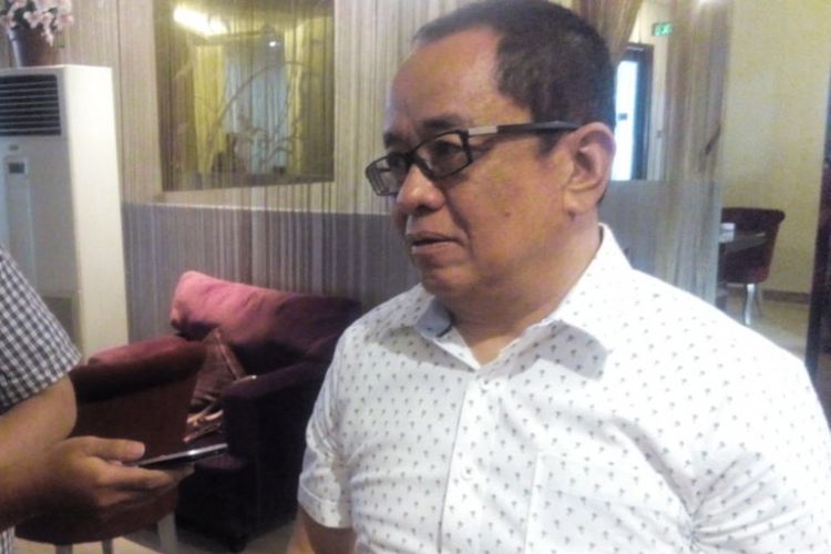 Mantan Staf Khusus Menteri ESDM, Muhammad Said Didu memberi keterangan kepada wartawan di Jakarta Pusat, Sabtu (21/12/2018).