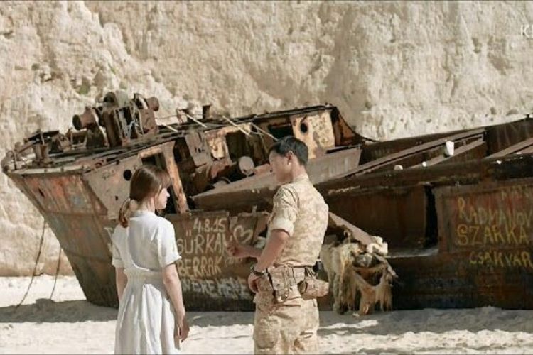 Pantai Navagio, Yunani menjadi salah satu lokasi syuting serial Descendants of the Sun.