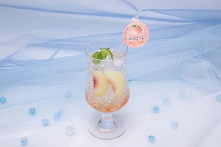 “Dreamy Peach Soda” seharga 790 yen