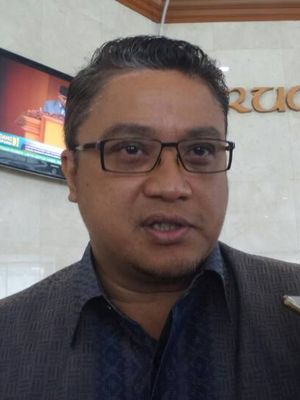 Ketua Komisi IX DPR dari Fraksi Partai Demokrat Dede Yusuf di Kompleks Parlemen, Senayan, Jakarta, Kamis (27/4/2017).