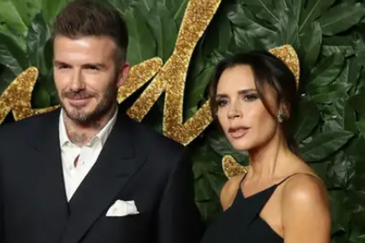 David Beckham dan keluarganya saat hadiri Fashion Award 2018
