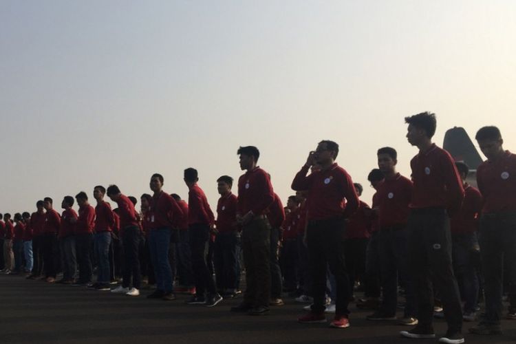 Para insinyur muda Kementerian PUPR yang akan dikirim ke Lombok, NTB untuk membantu penanganan pasca bencana.