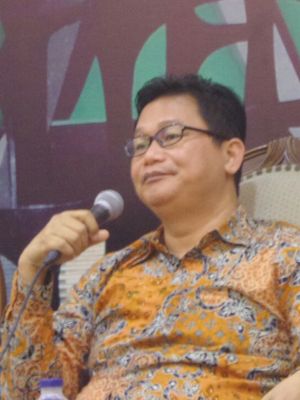 Peneliti Saiful Mujani Research Centre (SMRC) Sirojudin Abas di Kompleks Parlemen, Senayan, Jakarta, Kamis (9/11/2017).