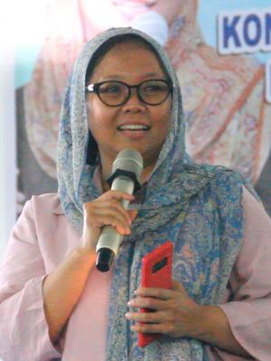 Mataram, Kompas.Com Alissa Wahid saat menjadi pembicara di  Kegiatan Konsolidasi dan Pelatihan Fasilitator Desa Tanggap Bencaba (Destana) , Jumat (28/9) di Taman Budaya Mataram 