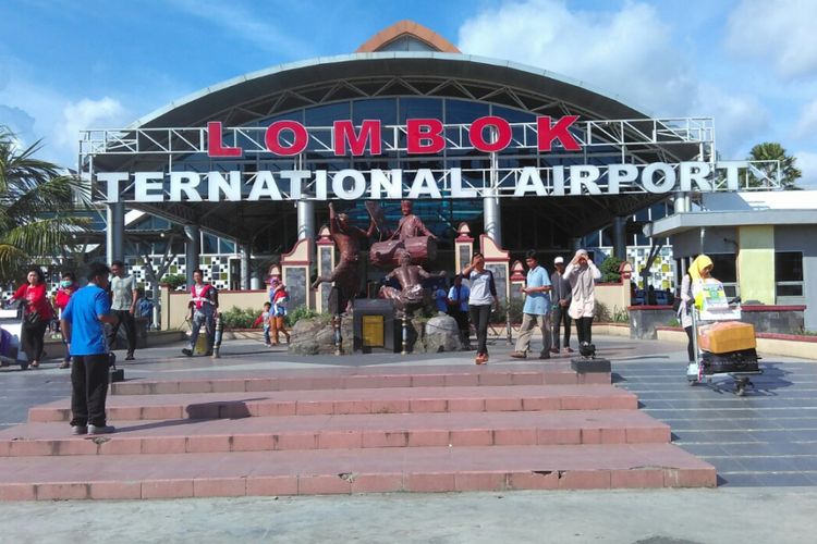 Bandara Internasional Lombok di Kabupaten Lombok Tengah, Nusa Tenggara Barat.