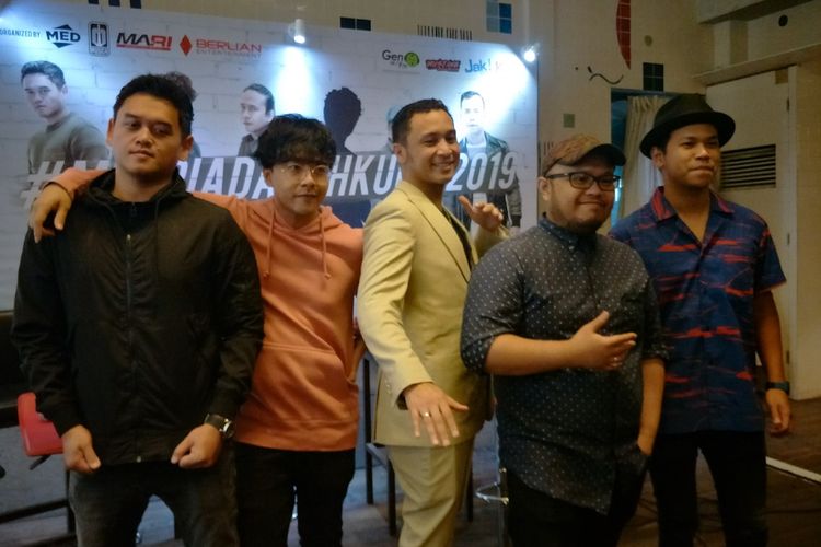 Grup band Nidji saat mengumumkan akan mencari vokalis baru di kawasan Kemang, Jakarta Selatan, Senin (17/12/2018).