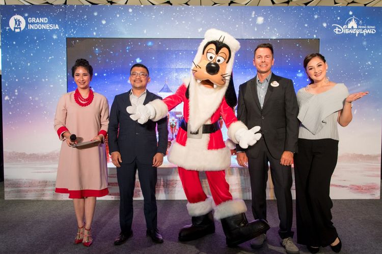 Untuk pertama kalinya Santa Goofy datang langsung dari Hong Kong Disneyland ke Grand Indonesia, Jakarta (19/10/2017).