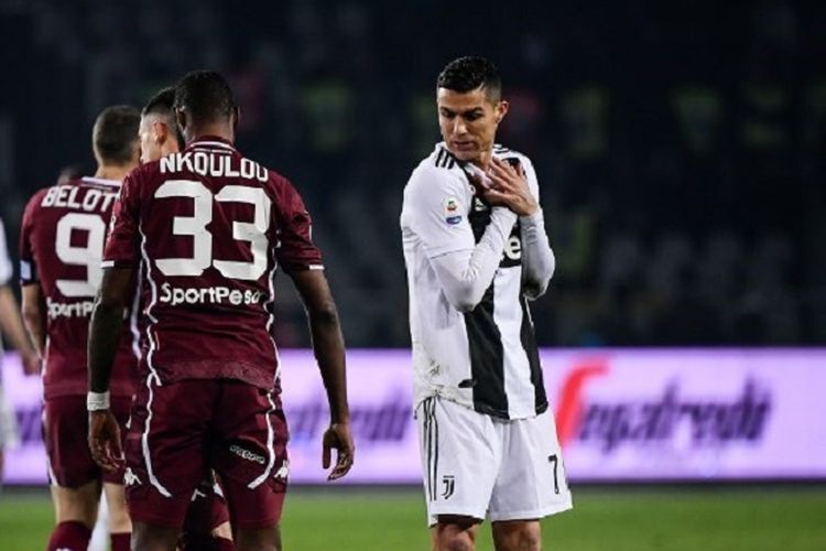 Cristiano Ronaldo jadi penentu pada Derbi Turin, Torino vs Juventus, di Stadion Olimpico dalam lanjutan Serie A Liga Italia, 15 Desember 2018. 