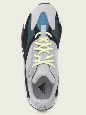 harga adidas yeezy boost 700