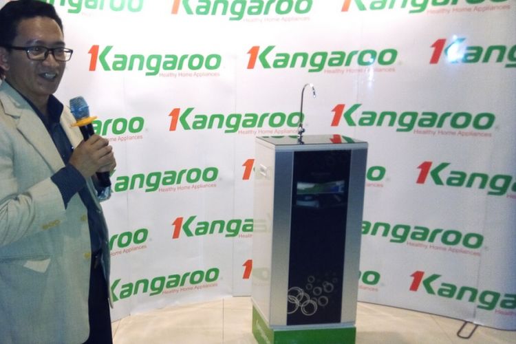 Menurut Product Manager Kangaroo Home Appliances Indonesia Dedi Surya Buana, air minum sehat berawal dari rumah. Salah satunya menggunakan teknologi reverse osmosis (RO) yang dibenamkan pada teknologi produk pemurni air Kangaroo.