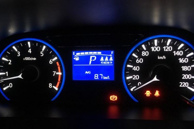 All-new Daihatsu Sirion rata-rata konsumsi bahan bakar.