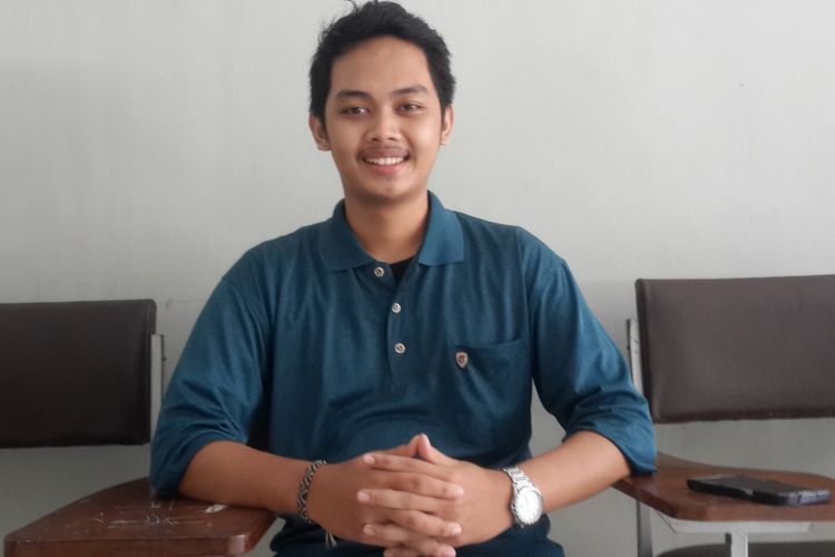 Presiden Badan Eksekutif Mahasiswa (BEM) Fakultas Teknologi Pertanian (FTP) Universitas Brawijaya (UB) Mohammad Wiranto Aris M saat diwawancara pada Jumat (26/4/2019).