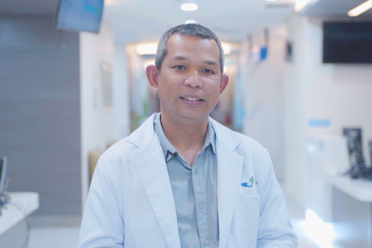 dr. Teddy Heri Wardhana, SpOT (K) Hand and Micro Surgery