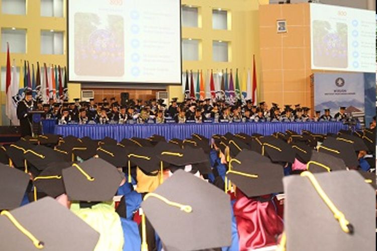 IPB kembali mewisuda lulusan dalam Wisuda dan Penyerahan Ijazah Tahap I Tahun Akademik 2018/2019 di Kampus IPB Dramaga, Bogor (19/9/2018).